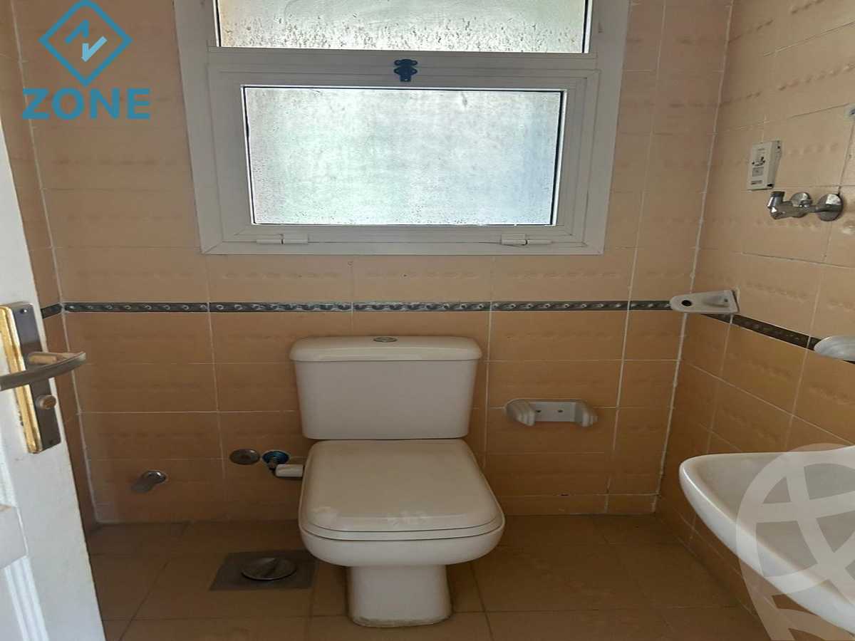 https://aqarmap.com.eg/ar/listing/6118306-for-sale-cairo-new-cairo-madinaty-first-zone-buildings-madinaty-road