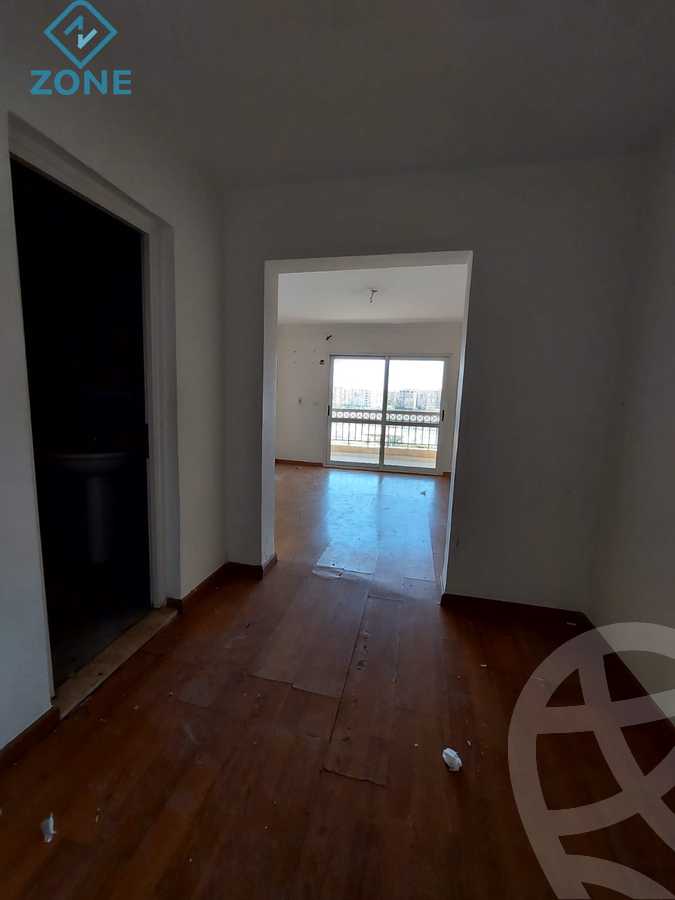 https://aqarmap.com.eg/ar/listing/6132846-for-sale-cairo-new-cairo-madinaty-first-zone-buildings-madinaty-road
