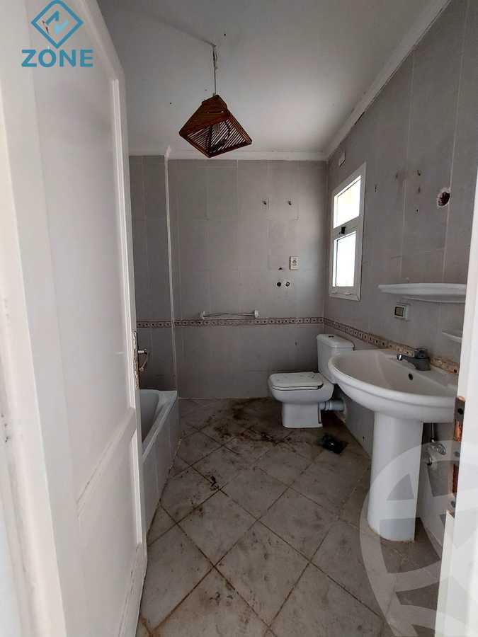 https://aqarmap.com.eg/ar/listing/6132846-for-sale-cairo-new-cairo-madinaty-first-zone-buildings-madinaty-road