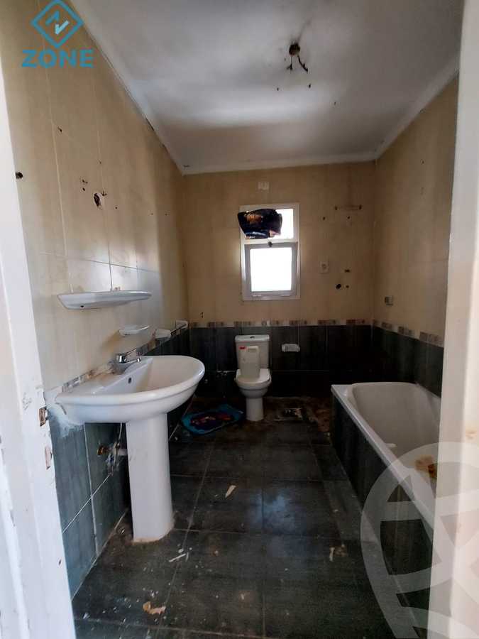 https://aqarmap.com.eg/ar/listing/6132846-for-sale-cairo-new-cairo-madinaty-first-zone-buildings-madinaty-road