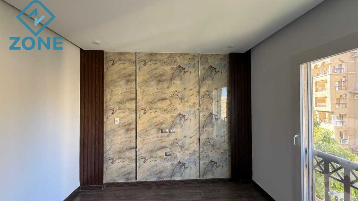 https://aqarmap.com.eg/ar/listing/6140832-for-sale-cairo-new-cairo-madinaty-first-zone-buildings-13th-st.