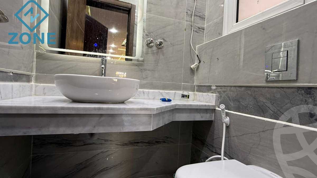 https://aqarmap.com.eg/ar/listing/6140832-for-sale-cairo-new-cairo-madinaty-first-zone-buildings-13th-st.