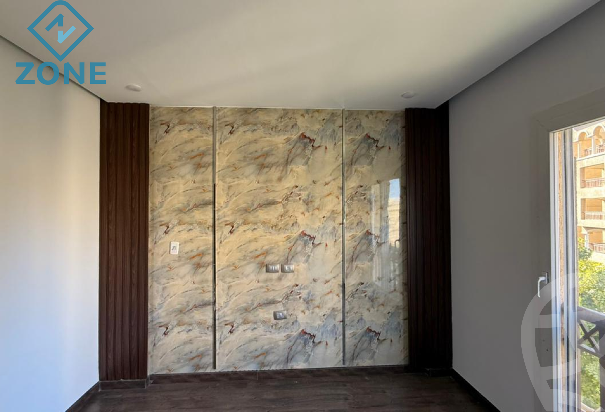 https://aqarmap.com.eg/en/listing/6147023-for-sale-cairo-new-cairo-madinaty-first-zone-buildings-13th-st.