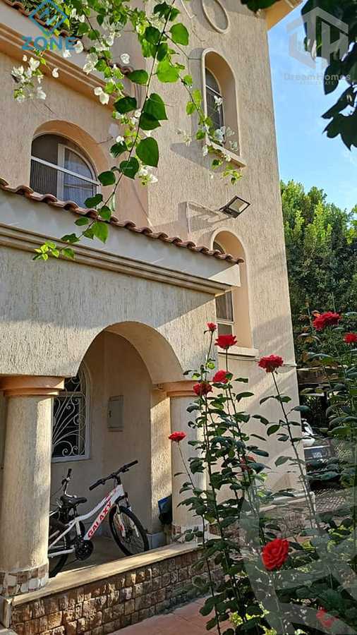 https://aqarmap.com.eg/en/listing/6147813-for-sale-cairo-new-cairo-madinaty-lmntq-lwl-fylt-madinaty-road
