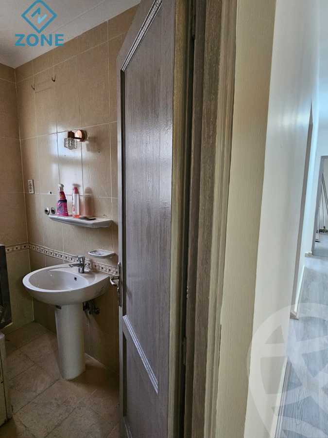 https://aqarmap.com.eg/ar/listing/6154583-for-sale-cairo-new-cairo-madinaty-third-zone-buildings-talaat-moustafa-road