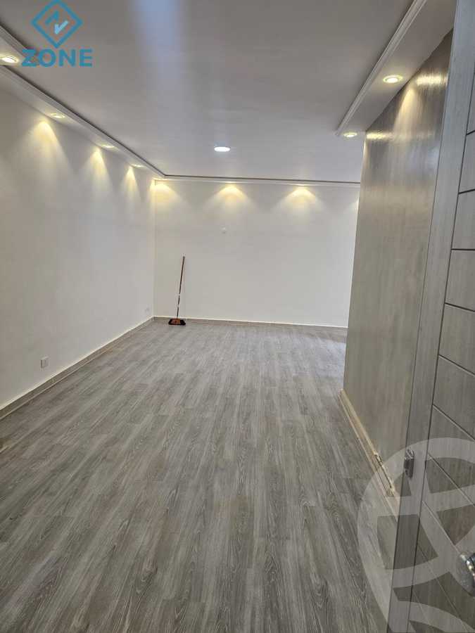 https://aqarmap.com.eg/ar/listing/6155188-for-sale-cairo-new-cairo-madinaty-third-zone-buildings-talaat-moustafa-road