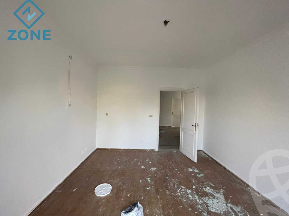 https://aqarmap.com.eg/en/listing/6155485-for-sale-cairo-new-cairo-madinaty-lmntq-lthnyh-fylt-group-10