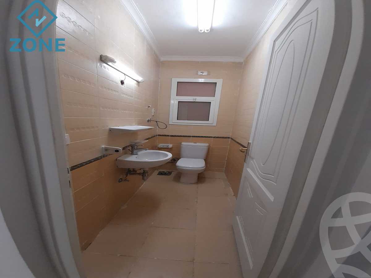 https://aqarmap.com.eg/ar/listing/6162331-for-sale-cairo-new-cairo-madinaty-first-zone-buildings-13th-st.