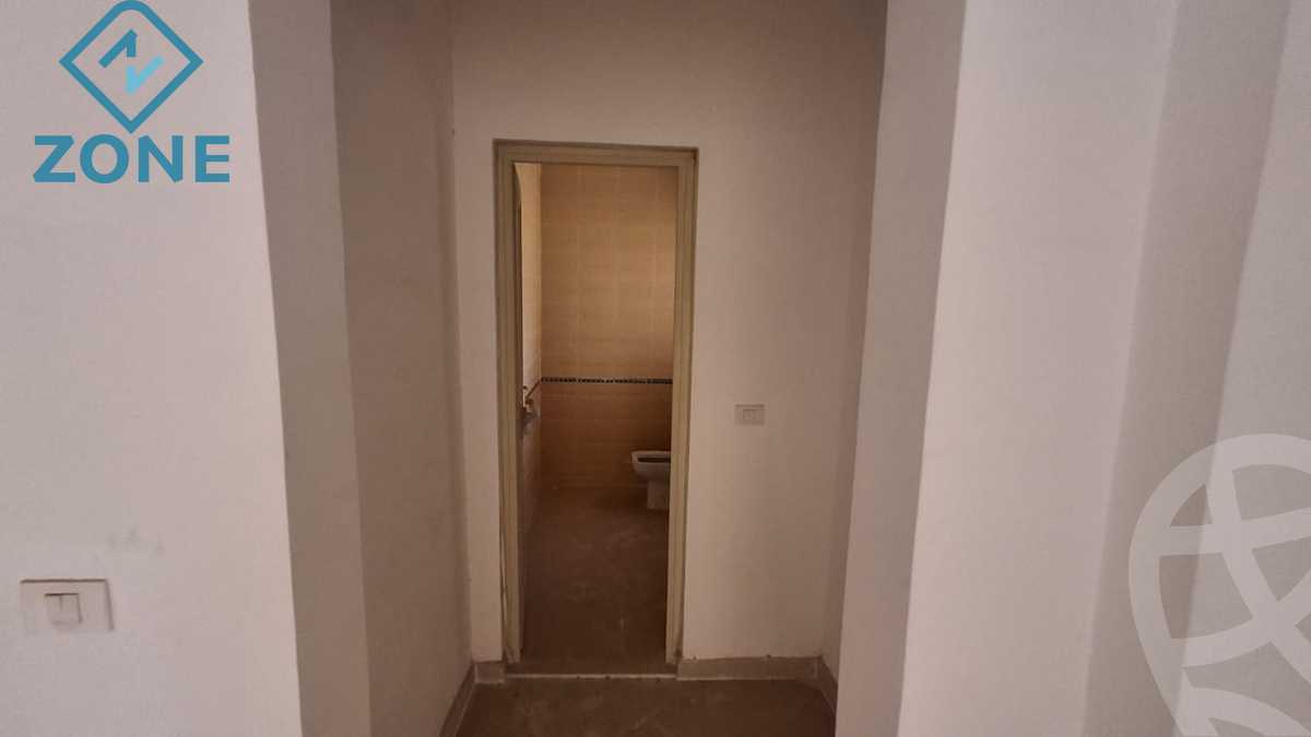 https://aqarmap.com.eg/ar/listing/6169826-for-sale-cairo-new-cairo-madinaty-third-zone-buildings-talaat-moustafa-road