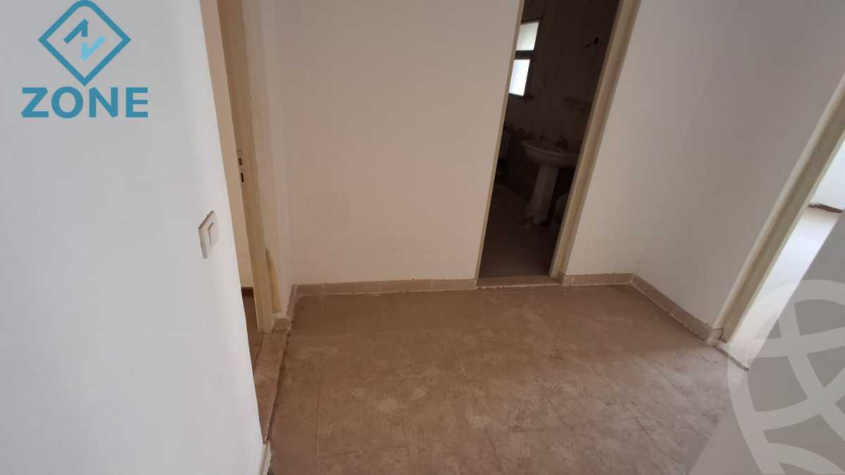 https://aqarmap.com.eg/en/listing/6170127-for-sale-cairo-new-cairo-madinaty-third-zone-buildings-talaat-moustafa-road