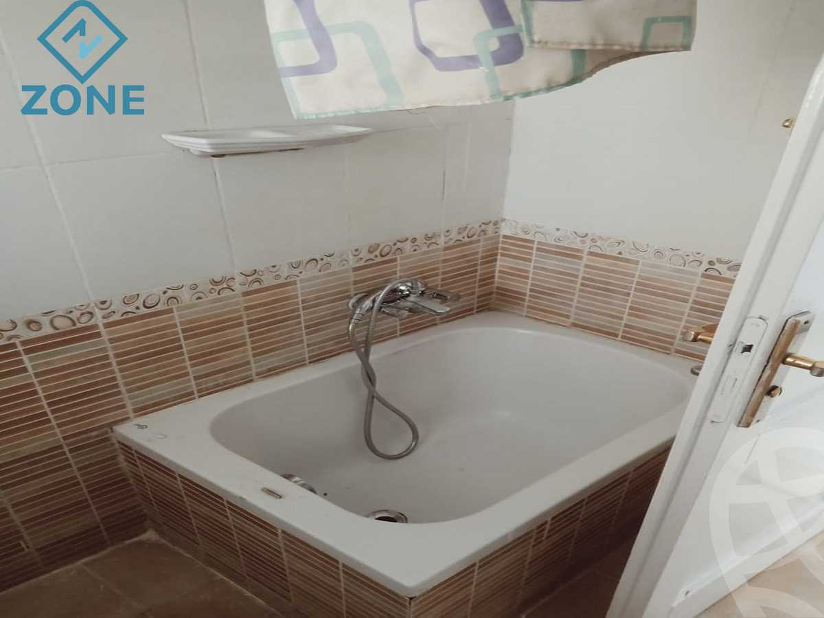 https://aqarmap.com.eg/en/listing/6172625-for-sale-cairo-new-cairo-madinaty-first-zone-buildings-11th-st.