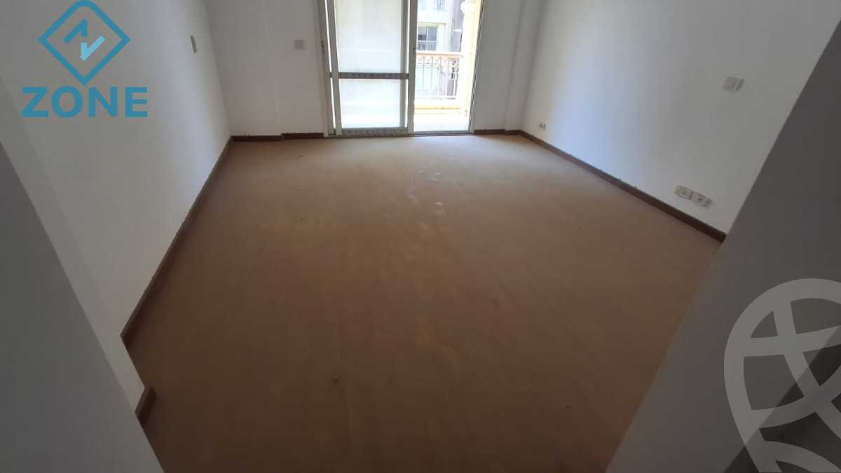 https://aqarmap.com.eg/en/listing/6173353-for-sale-cairo-new-cairo-madinaty-third-zone-buildings-talaat-moustafa-road