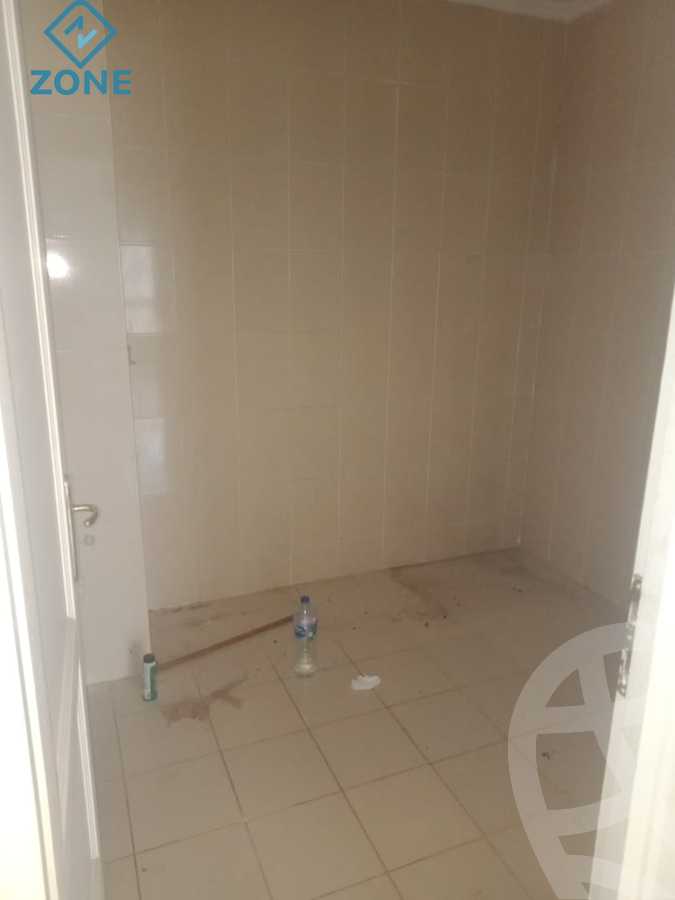 https://aqarmap.com.eg/ar/listing/6177737-for-sale-cairo-new-cairo-madinaty-eleventh-zone-buildings-group-114