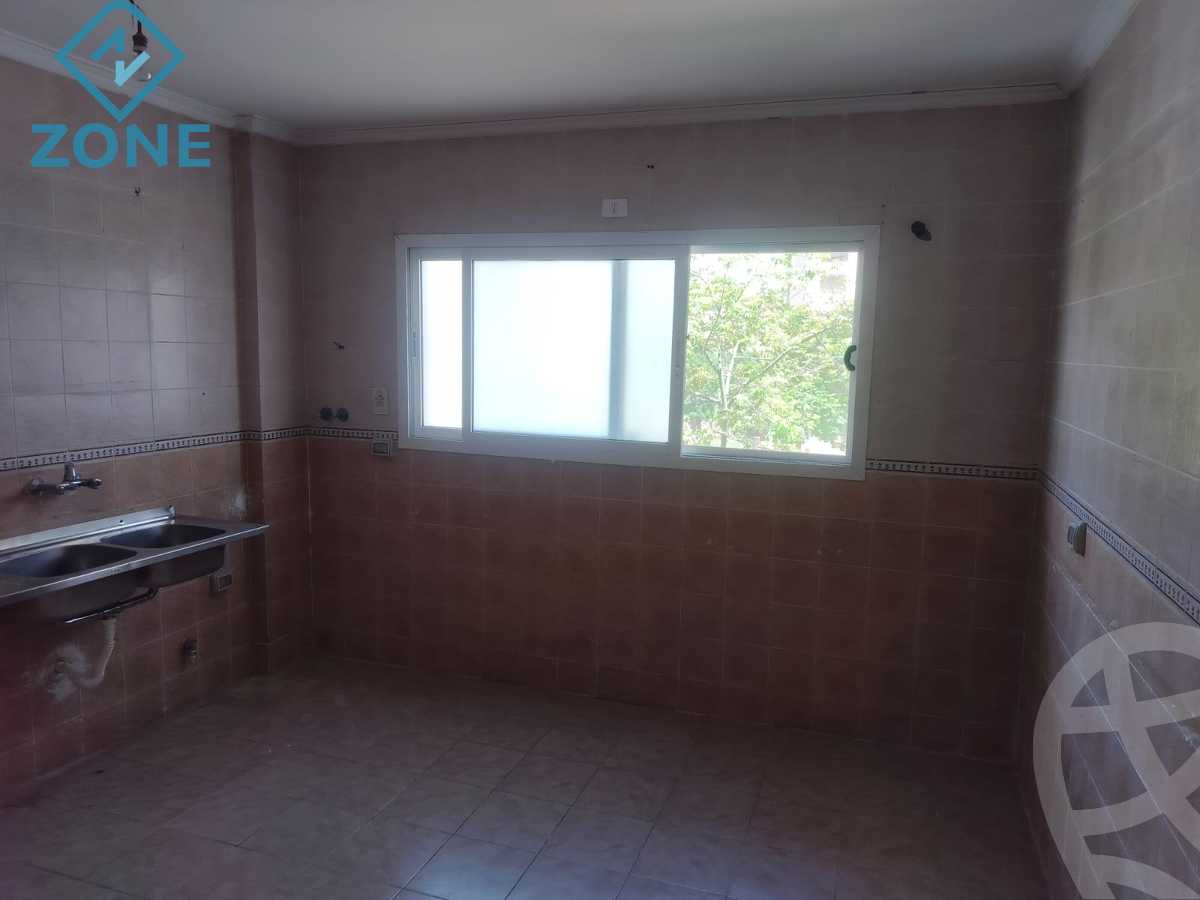 https://aqarmap.com.eg/ar/listing/6178561-for-sale-cairo-new-cairo-madinaty-third-zone-buildings-talaat-moustafa-road