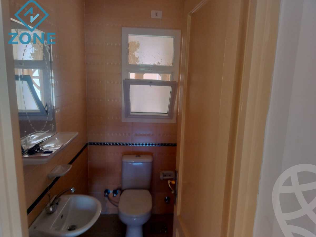 https://aqarmap.com.eg/ar/listing/6179660-for-sale-cairo-new-cairo-madinaty-third-zone-buildings-talaat-moustafa-road