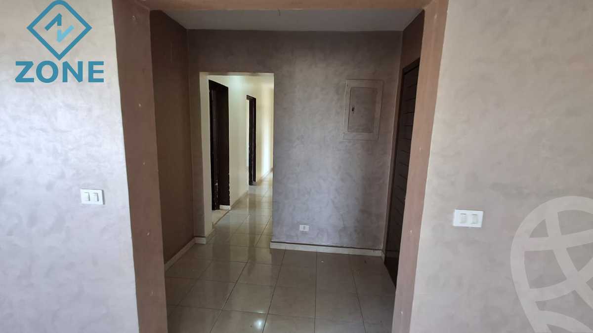 https://aqarmap.com.eg/ar/listing/6190896-for-rent-cairo-new-cairo-madinaty-first-zone-buildings-17th-st.