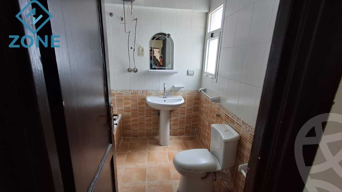 https://aqarmap.com.eg/ar/listing/6190896-for-rent-cairo-new-cairo-madinaty-first-zone-buildings-17th-st.