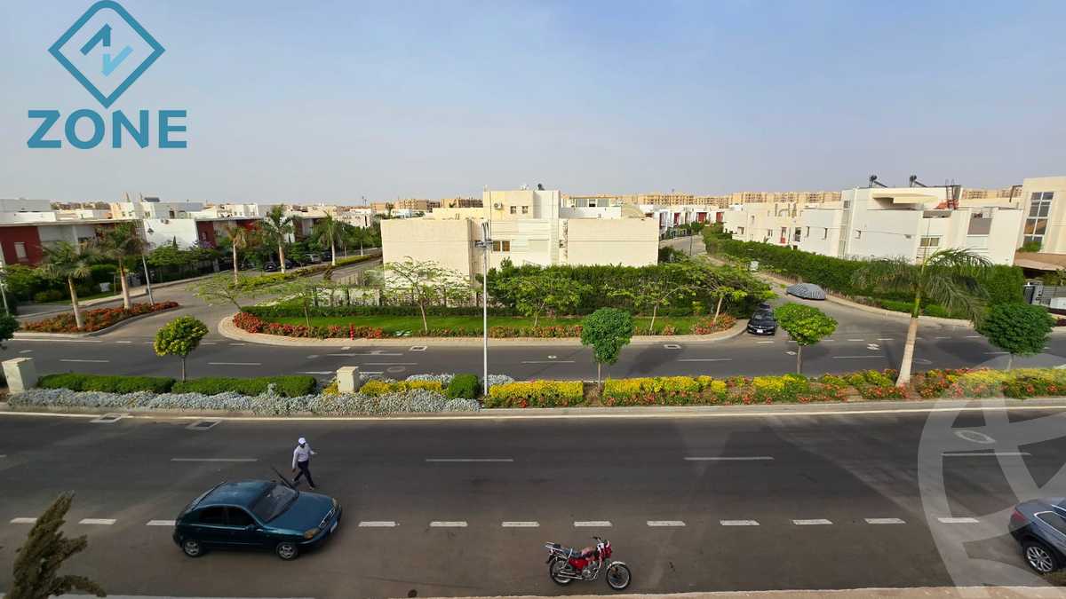 https://aqarmap.com.eg/en/listing/6206742-for-sale-cairo-new-cairo-madinaty-lmntq-lkhms-fylt-group-21