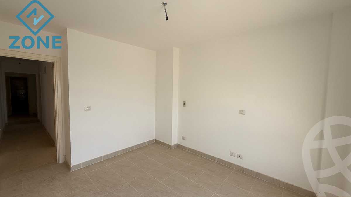 https://aqarmap.com.eg/ar/listing/6209784-for-sale-cairo-new-cairo-madinaty-tenth-zone-buildings-group-103