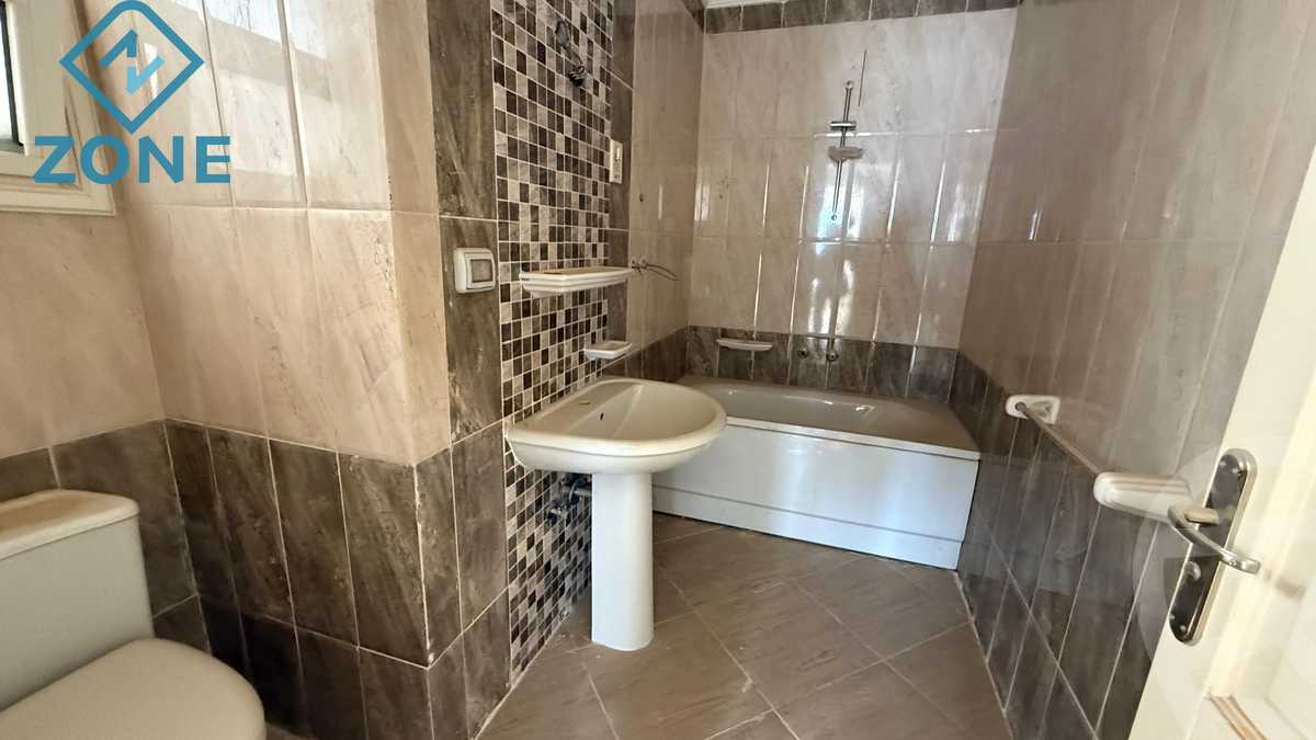 https://aqarmap.com.eg/ar/listing/6209784-for-sale-cairo-new-cairo-madinaty-tenth-zone-buildings-group-103