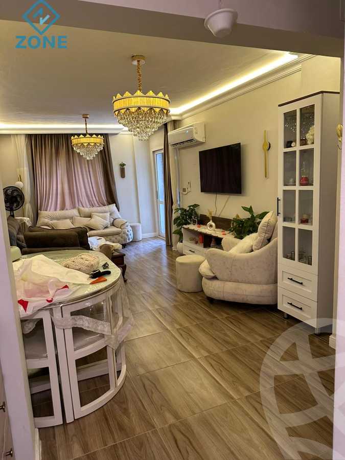 https://aqarmap.com.eg/ar/listing/6212944-for-sale-cairo-new-cairo-madinaty-first-zone-buildings-12th-st.