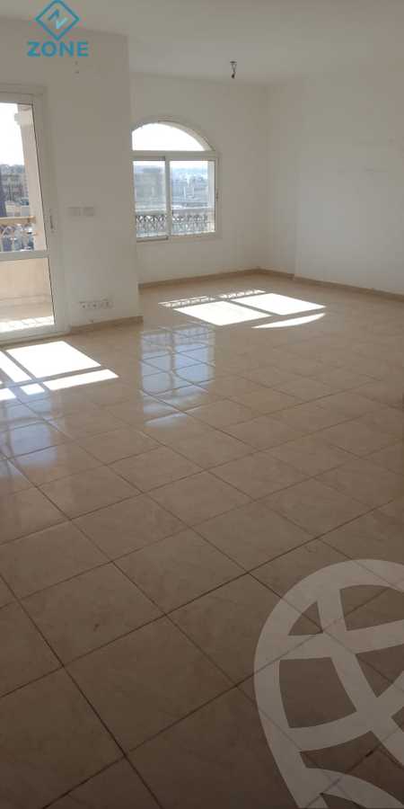 https://aqarmap.com.eg/ar/listing/6227561-for-sale-cairo-new-cairo-madinaty-first-zone-buildings-12th-st.