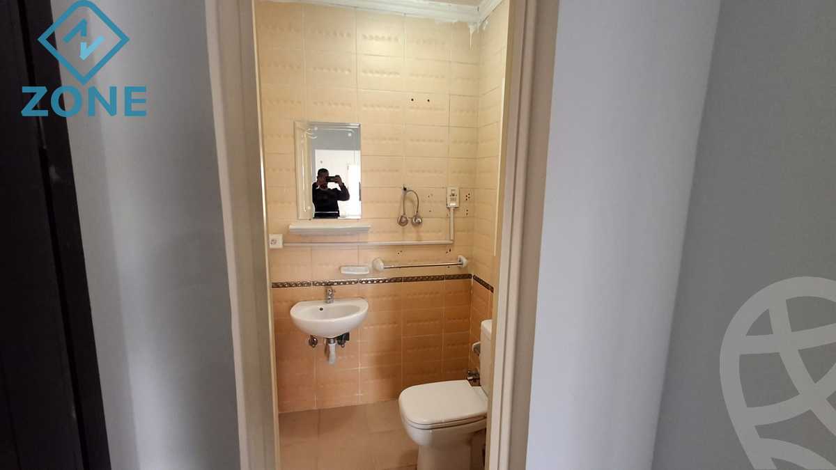 https://aqarmap.com.eg/ar/listing/6230470-for-sale-cairo-new-cairo-madinaty-first-zone-buildings-13th-st.