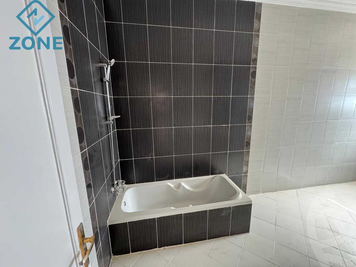 https://aqarmap.com.eg/ar/listing/6234165-for-rent-cairo-new-cairo-madinaty-lmntq-lthnyh-fylt-group-11
