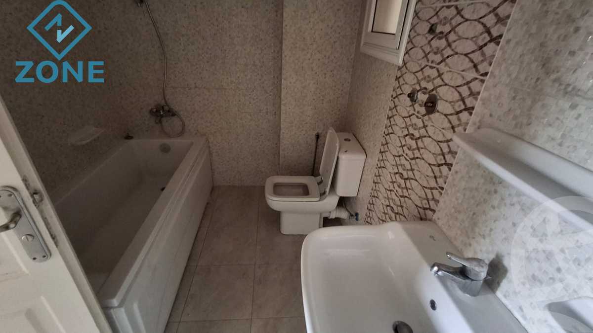 https://aqarmap.com.eg/ar/listing/6238614-for-rent-cairo-new-cairo-madinaty-eighth-zone-buildings-madinaty-b-8