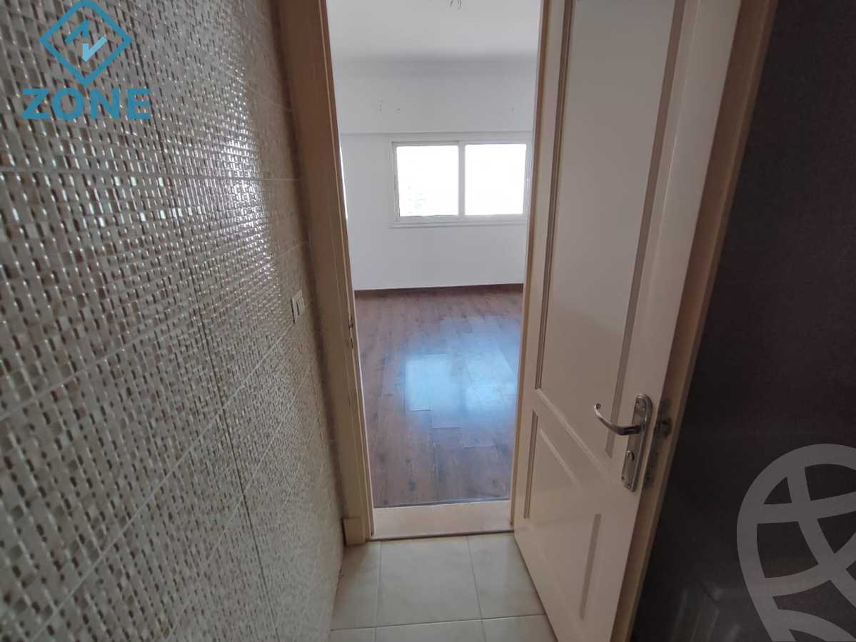 https://aqarmap.com.eg/ar/listing/6238755-for-rent-cairo-new-cairo-madinaty-eighth-zone-buildings-madinaty-b-8