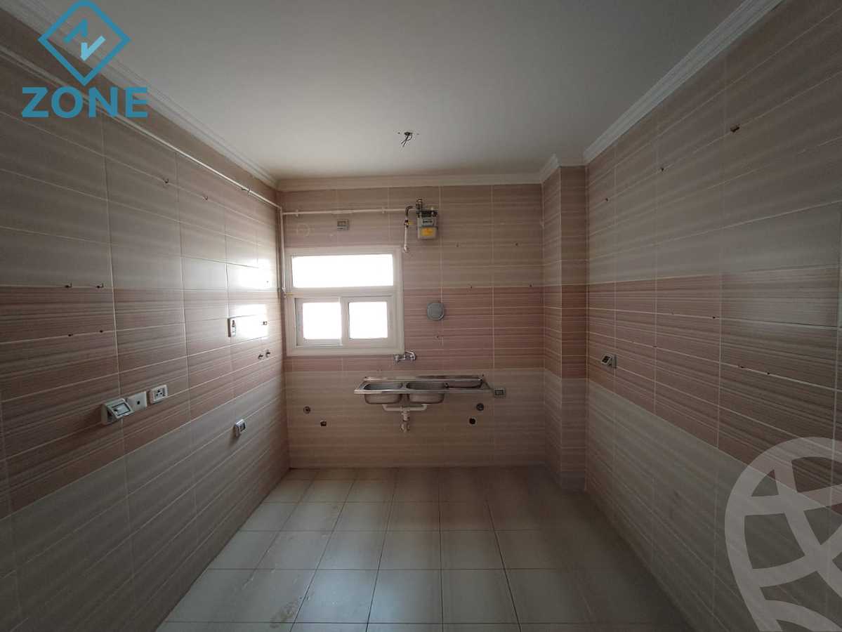 https://aqarmap.com.eg/ar/listing/6238755-for-rent-cairo-new-cairo-madinaty-eighth-zone-buildings-madinaty-b-8