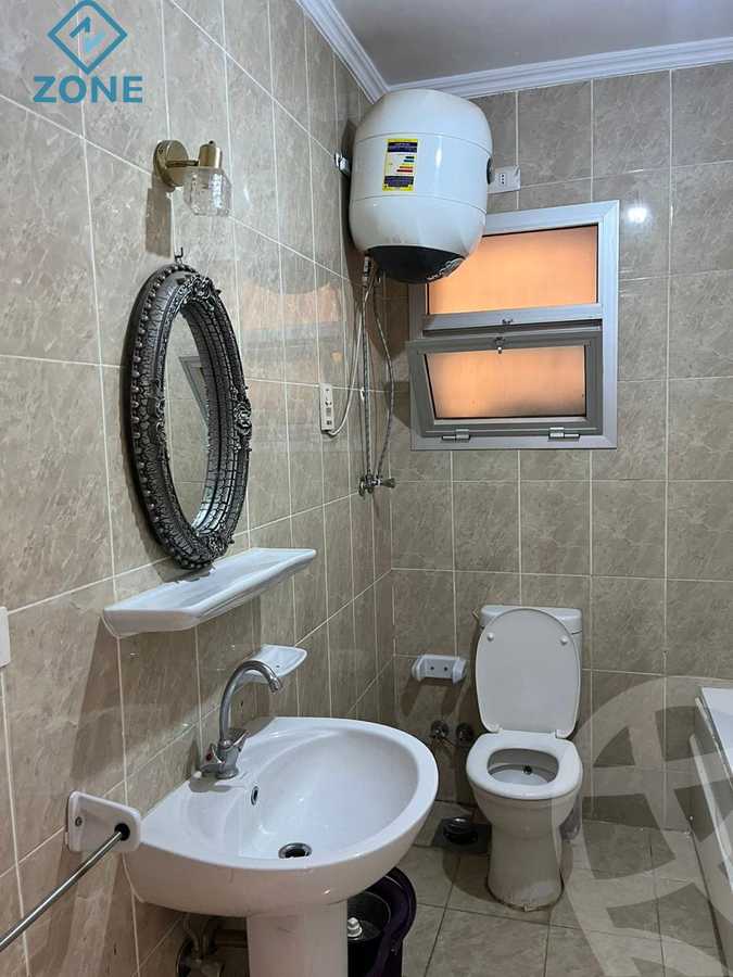 https://aqarmap.com.eg/ar/listing/6239141-for-sale-cairo-new-cairo-madinaty-eleventh-zone-buildings-group-112