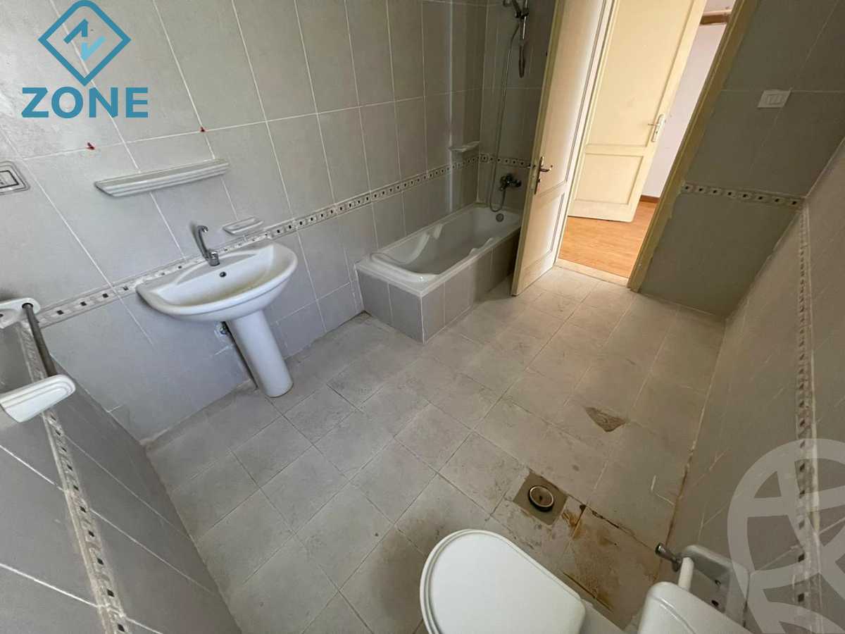 https://aqarmap.com.eg/en/listing/6245349-for-sale-cairo-new-cairo-madinaty-first-zone-buildings-madinaty-road