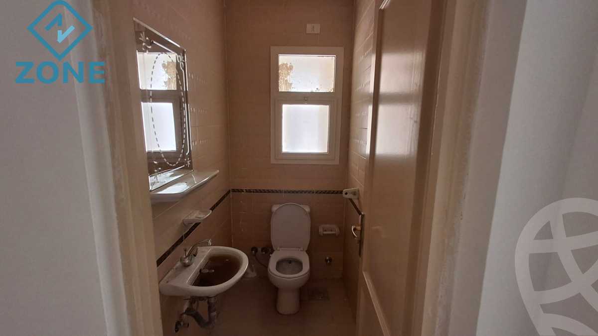 https://aqarmap.com.eg/ar/listing/6256385-for-rent-cairo-new-cairo-madinaty-third-zone-buildings-talaat-moustafa-road