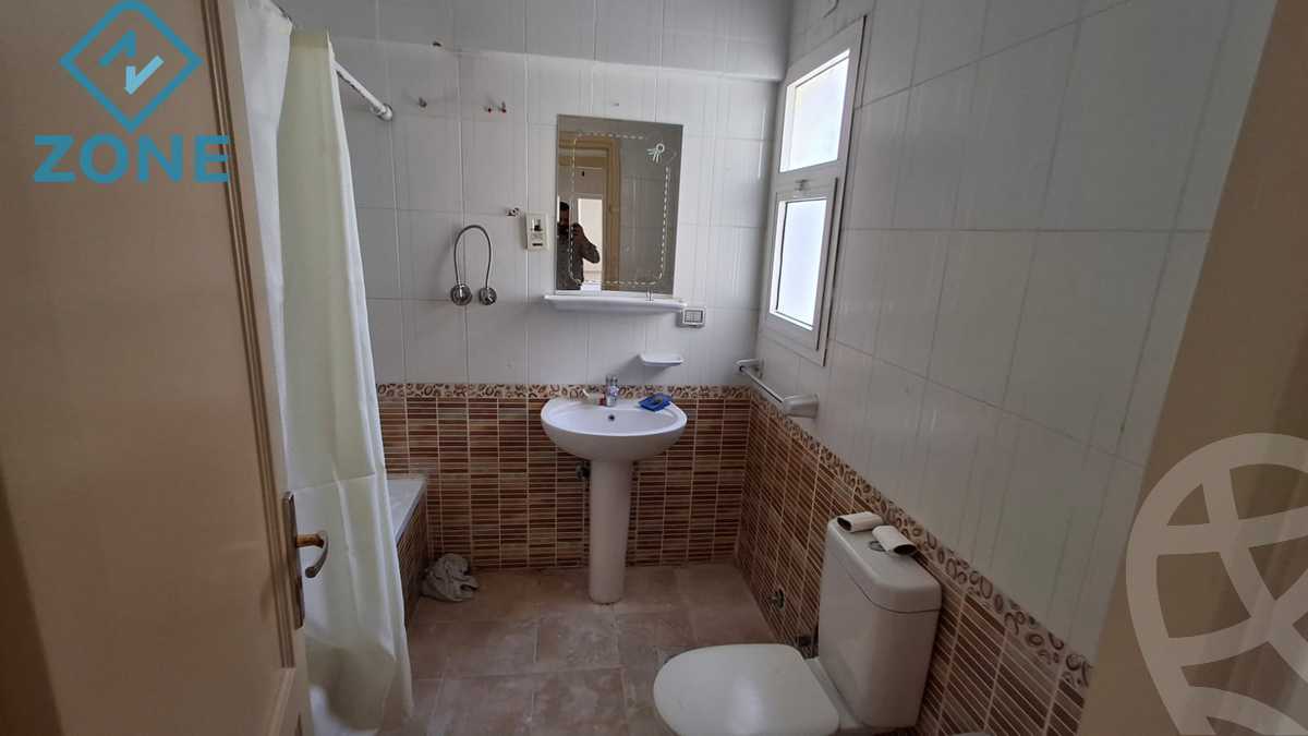 https://aqarmap.com.eg/ar/listing/6256385-for-rent-cairo-new-cairo-madinaty-third-zone-buildings-talaat-moustafa-road