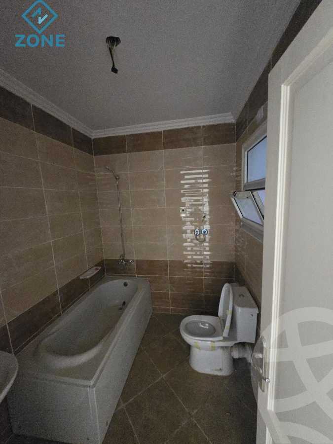 https://aqarmap.com.eg/ar/listing/6256841-for-rent-cairo-new-cairo-madinaty-twelfth-zone-buildings-madinaty-b-12