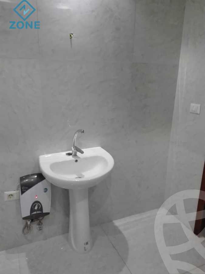 https://aqarmap.com.eg/ar/listing/6259066-for-sale-cairo-new-cairo-madinaty-first-zone-buildings-madinaty-road