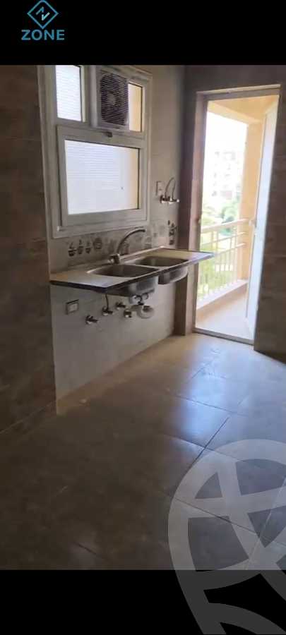 https://aqarmap.com.eg/ar/listing/6272669-for-sale-cairo-new-cairo-madinaty-eleventh-zone-buildings-group-114