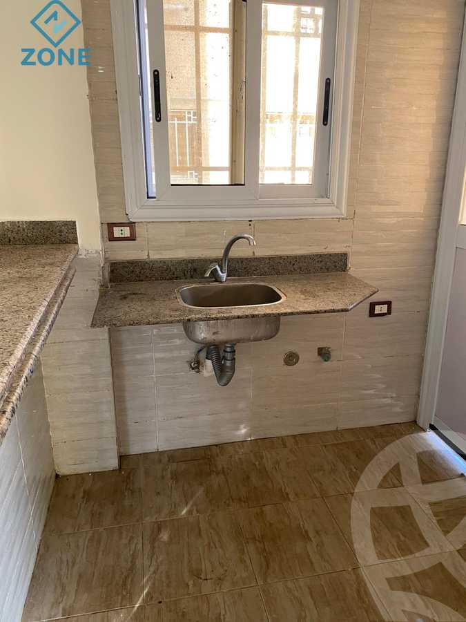 https://aqarmap.com.eg/ar/listing/6272844-for-sale-cairo-new-cairo-madinaty-eleventh-zone-buildings-group-114