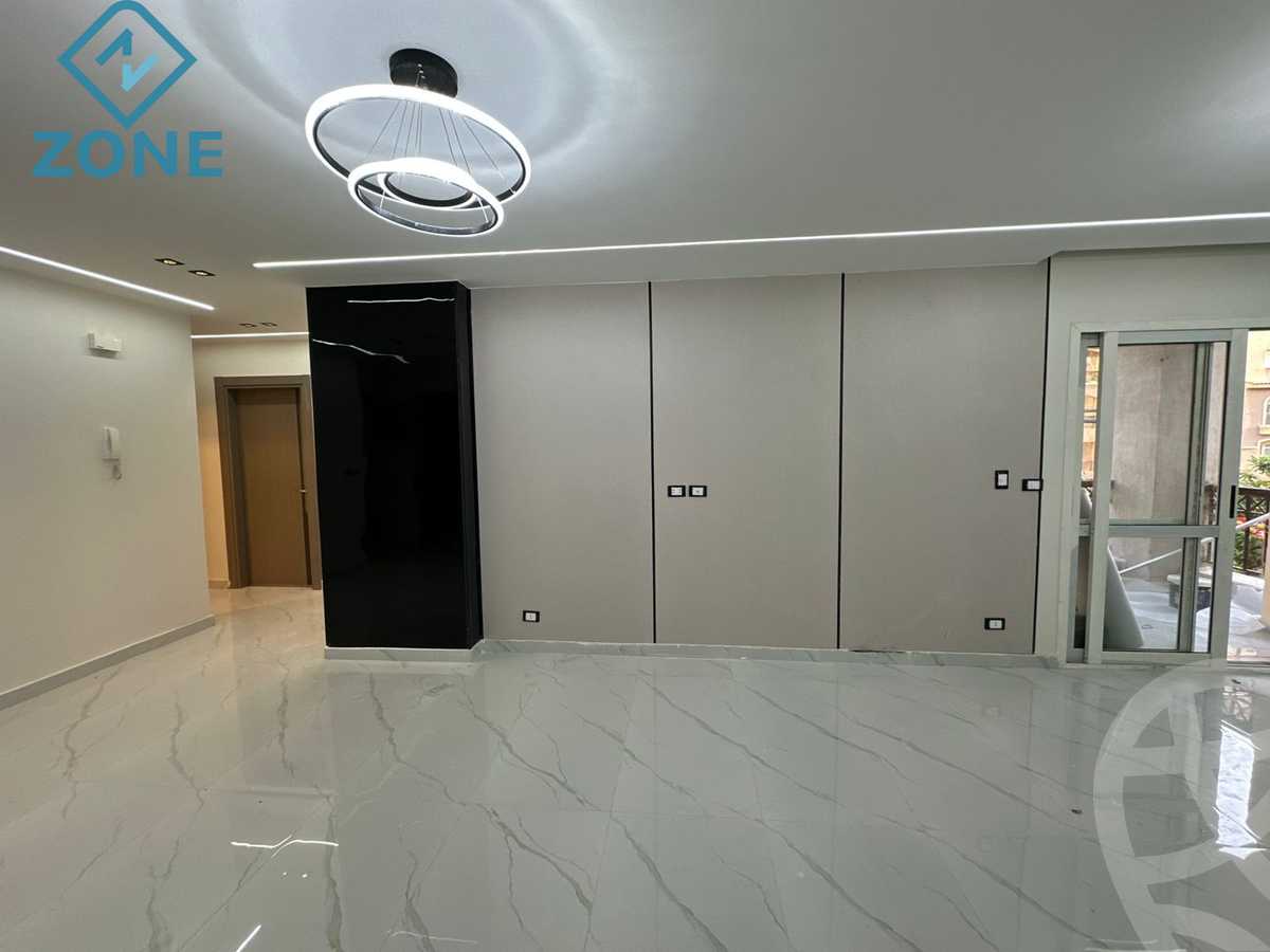 https://aqarmap.com.eg/ar/listing/6283475-for-sale-cairo-new-cairo-madinaty-first-zone-buildings-madinaty-road