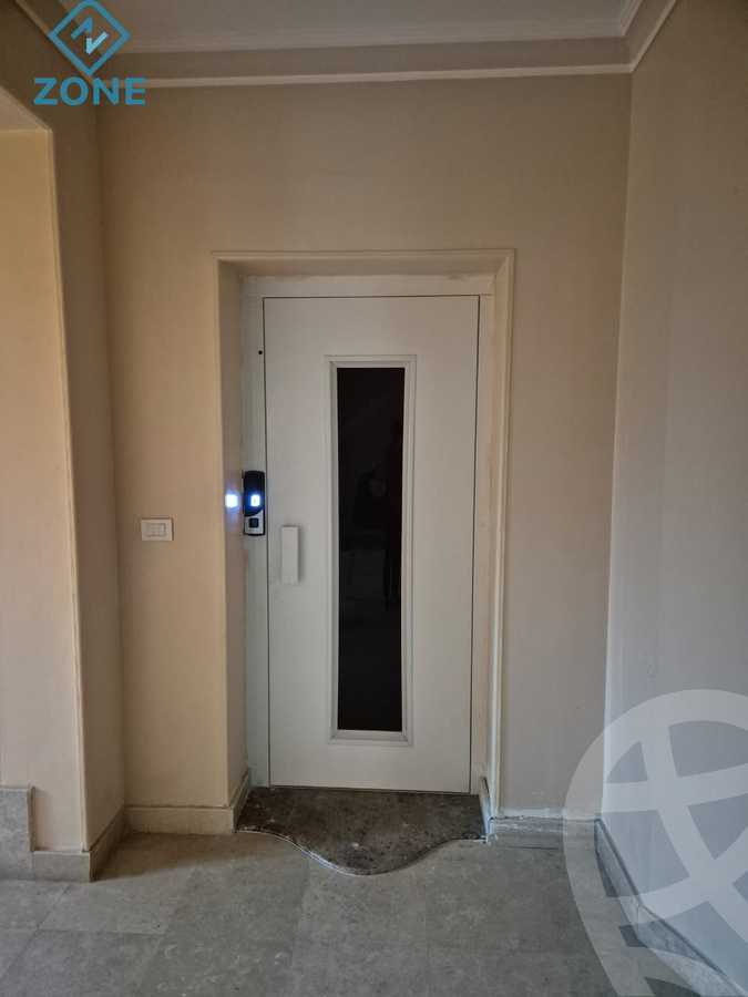 https://aqarmap.com.eg/en/listing/6295875-for-sale-cairo-new-cairo-madinaty-lmntq-lwl-fylt-madinaty-road