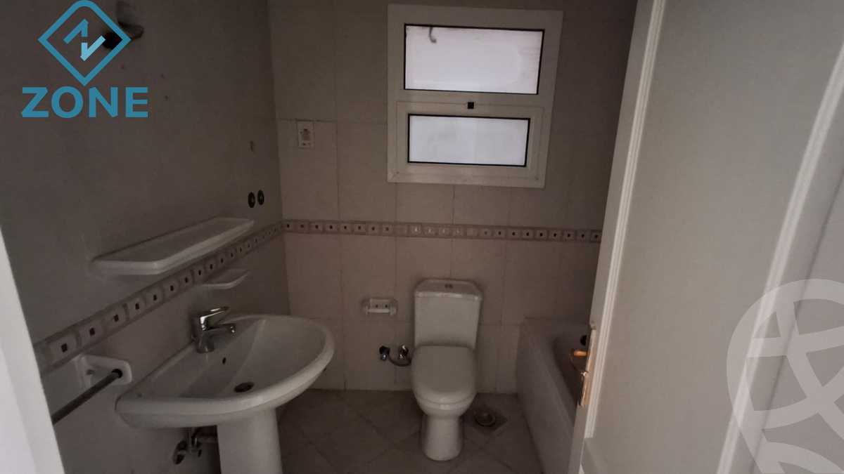 https://aqarmap.com.eg/ar/listing/6301000-for-sale-cairo-new-cairo-madinaty-eleventh-zone-buildings-group-112