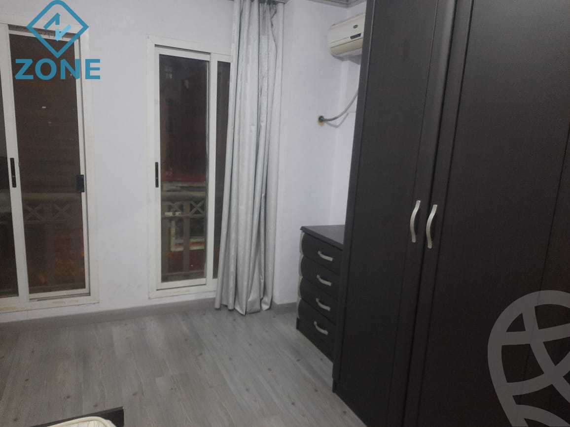 https://aqarmap.com.eg/ar/listing/6304143-for-rent-cairo-new-cairo-madinaty-first-zone-buildings-13th-st.