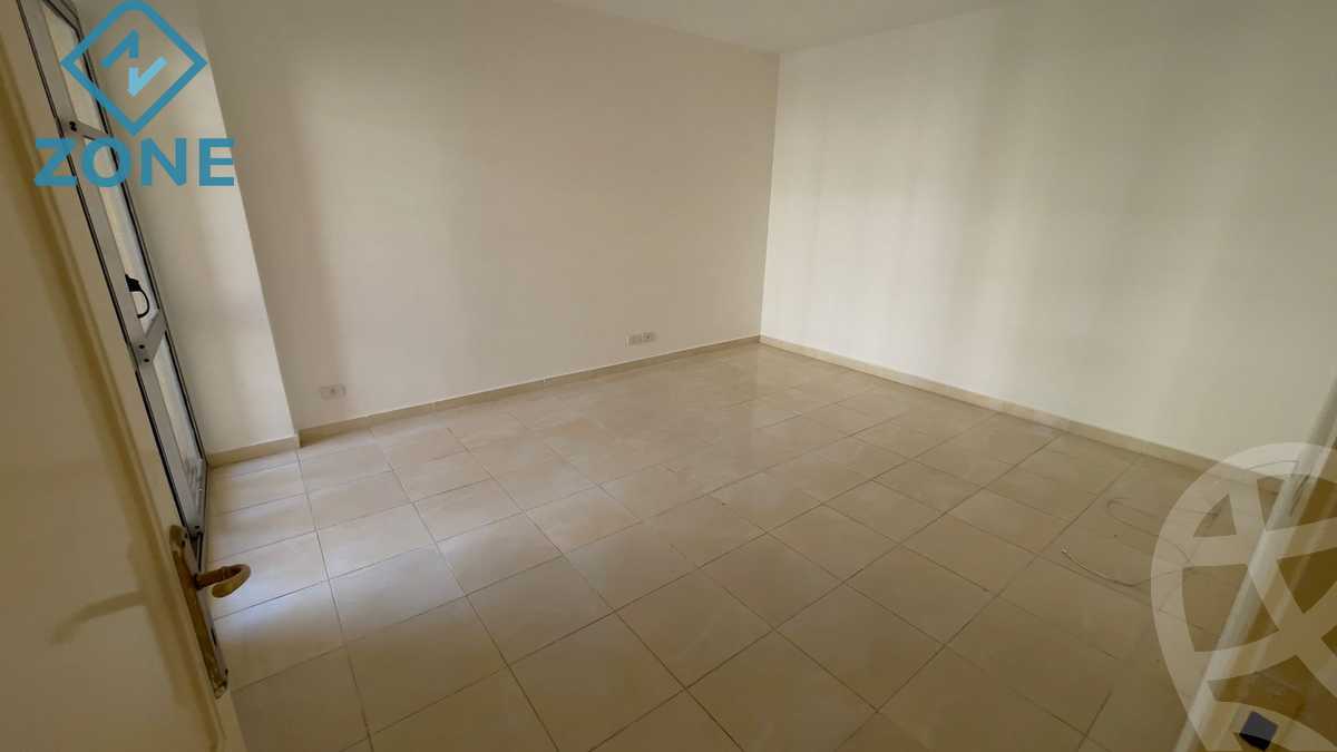 https://aqarmap.com.eg/ar/listing/6316672-for-sale-cairo-new-cairo-madinaty-fourteenth-zone-buildings-talaat-mustafa-road