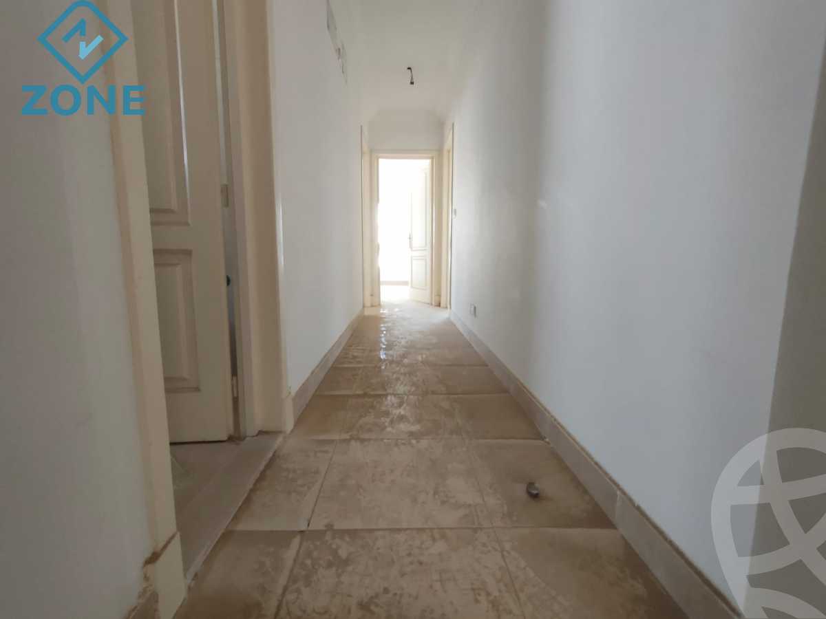 https://aqarmap.com.eg/ar/listing/6331814-for-sale-cairo-new-cairo-madinaty-fourteenth-zone-buildings-talaat-mustafa-road