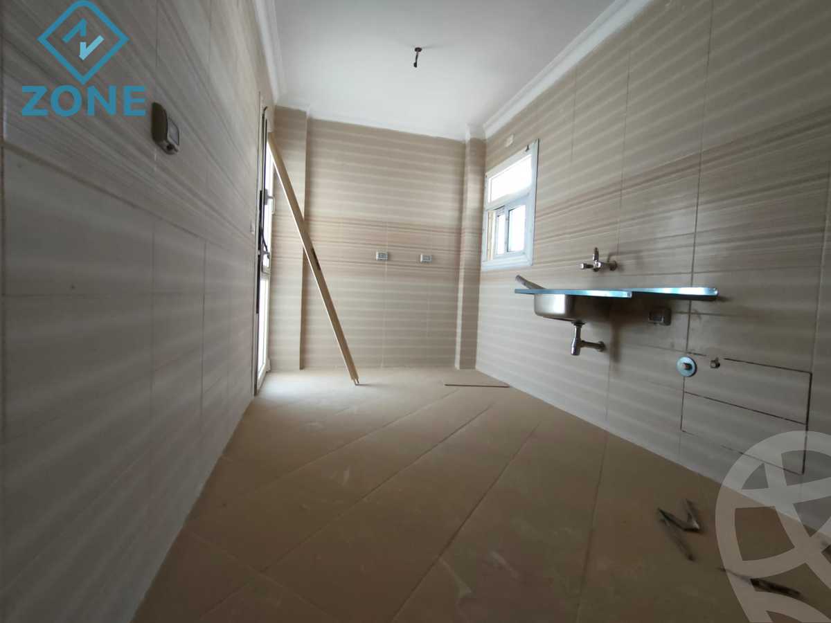 https://aqarmap.com.eg/ar/listing/6331814-for-sale-cairo-new-cairo-madinaty-fourteenth-zone-buildings-talaat-mustafa-road