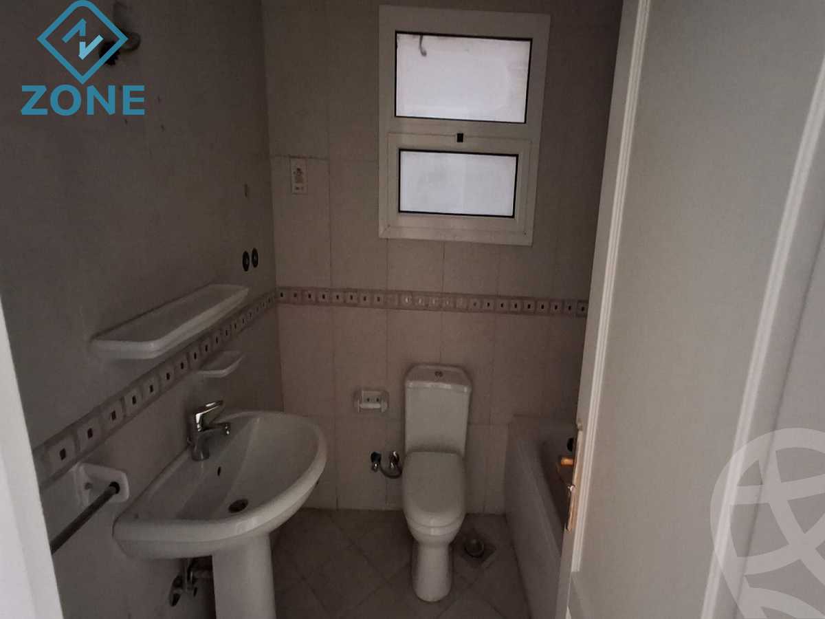 https://aqarmap.com.eg/ar/listing/6334238-for-rent-cairo-new-cairo-madinaty-eleventh-zone-buildings-group-112