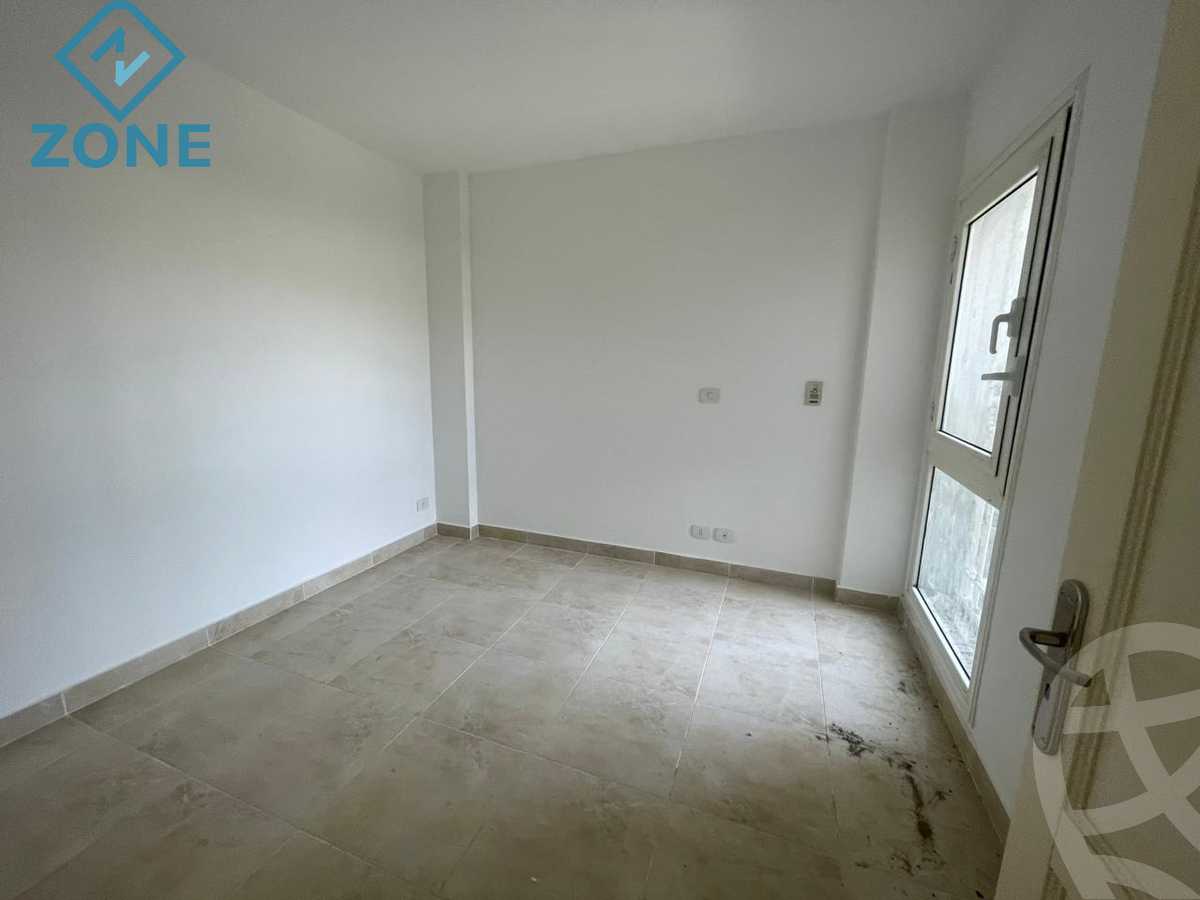 https://aqarmap.com.eg/ar/listing/6339879-for-sale-cairo-new-cairo-madinaty-fourteenth-zone-buildings-talaat-mustafa-road