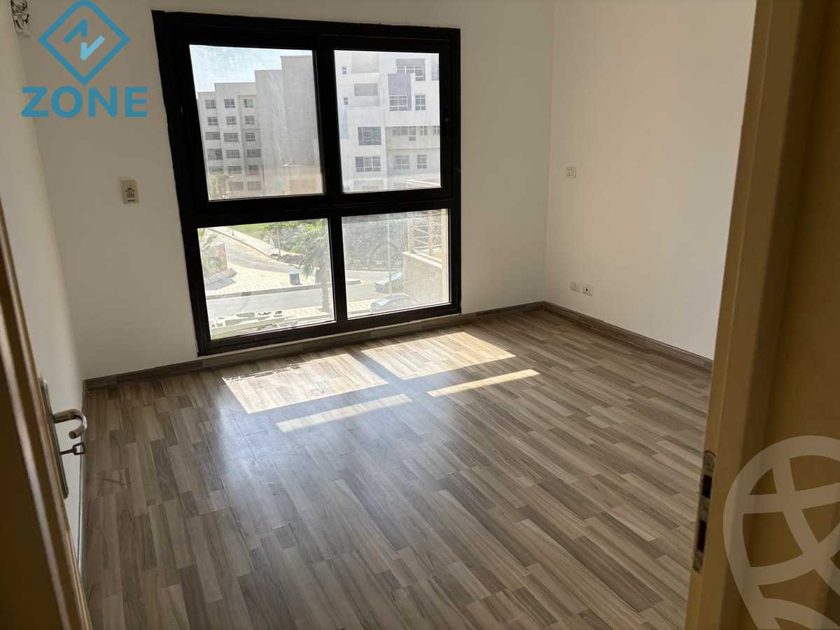https://aqarmap.com.eg/ar/listing/6345485-for-rent-cairo-new-cairo-madinaty-eighth-zone-buildings-madinaty-b-8