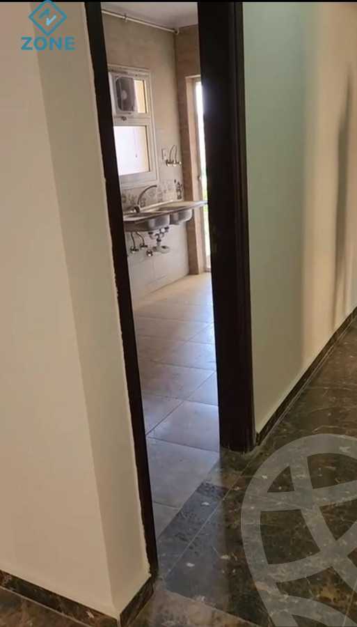 https://aqarmap.com.eg/en/listing/6346848-for-sale-cairo-new-cairo-madinaty-eleventh-zone-buildings-group-114